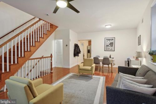 1415 4th St, Philadelphia PA  19147-5907 exterior