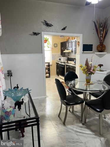 1920 16 St, Philadelphia PA 19145-3010 exterior