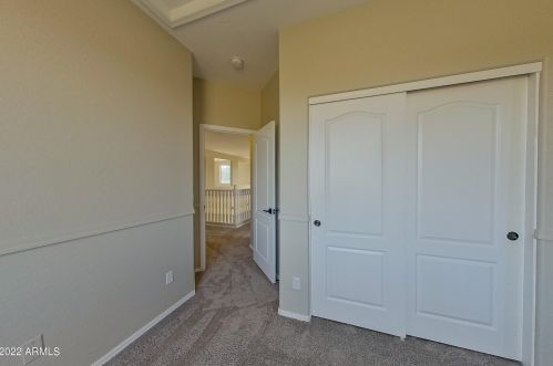 2602 Cavalry Dr, Phoenix AZ 85086-6616 exterior