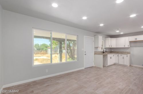 801 Kelso St, Tucson AZ  85705-4127 exterior