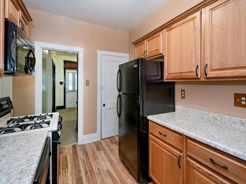 2355 Bensonia Ave, Pittsburgh PA 15216-3443 exterior