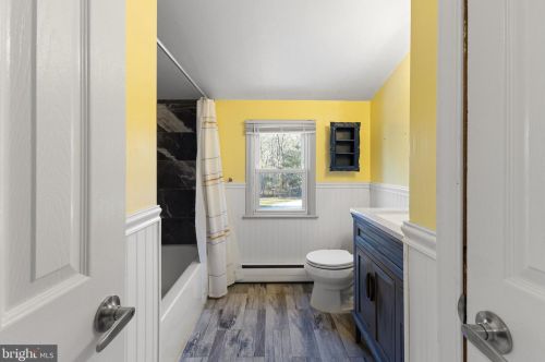 12 Allegheny Ave, Trenton NJ exterior