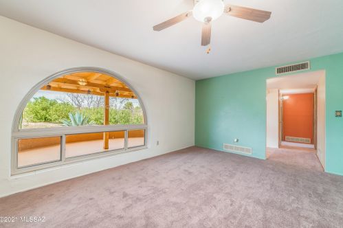 616 Fremont Cir, Green Valley AZ 85614-1940 exterior