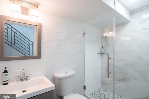 2621 Federal St, Philadelphia PA 19146-2432 exterior