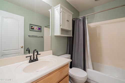 17426 20 Pl, Phoenix AZ 85022-4052 exterior