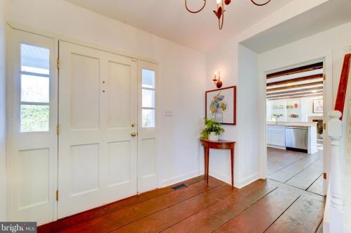 140 Quaker Rd, Princeton NJ 08540-4819 exterior