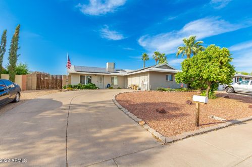 3732 Crocus Dr, Phoenix AZ 85053-5316 exterior