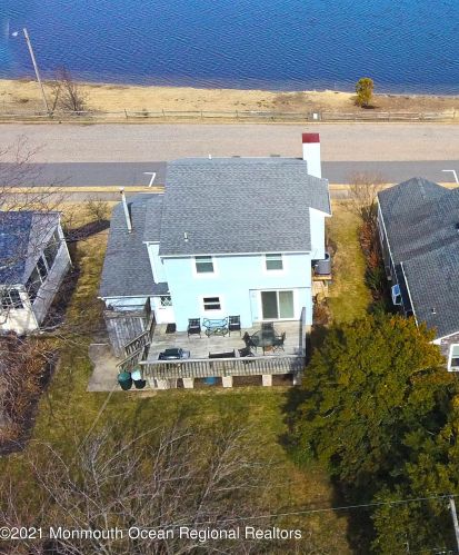 320 Elizabeth Ave, Point Pleasant Beach NJ 08742-4133 exterior