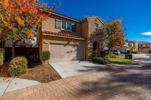 45763 Klamath Ct, Temecula, CA 92592-2870