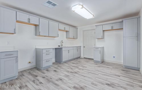 1502 Jefferson Ave, Tucson AZ 85711-5956 exterior