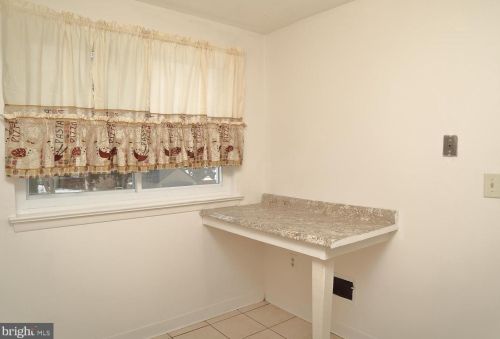 835 Hilton Dr, Lancaster PA 17603-5835 exterior