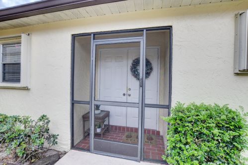 20900 Concord Green Dr, Boca Raton FL  33433-1823 exterior