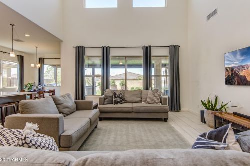 31314 1 Pl, Phoenix AZ 85022-2316 exterior