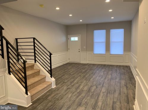 4914 9th St, Philadelphia PA  19141-3926 exterior