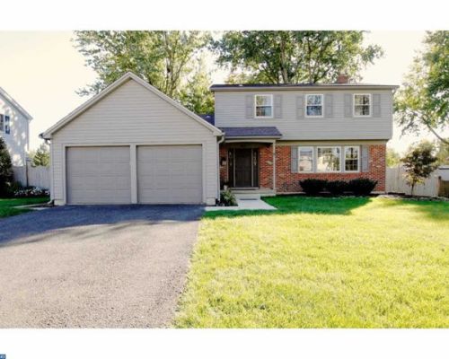 812 Cotswold Rd, Somerdale, NJ 08083-2408