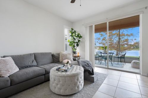 9956 Chadwick Dr, Fort Pierce FL 34987-2418 exterior