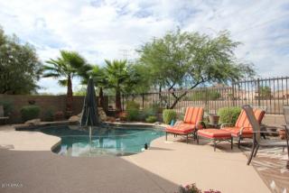 2810 Saguaro Park Ln, Phoenix, AZ 85024-5292