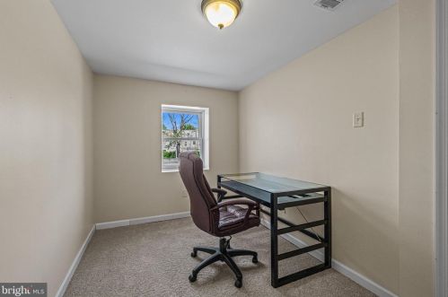 1118 2nd St, Philadelphia PA 19133-0033 exterior