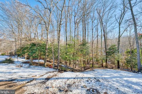 1260 Maxwell Ln, Huntingtown MD 20639-9758 exterior