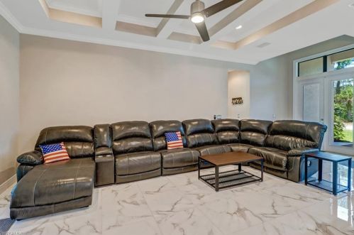 3844 6 Ave, Naples FL 34120-4983 exterior