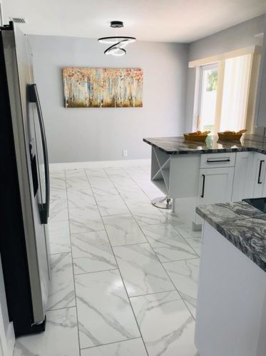 6430 Larmon St, Tampa FL  33634-5018 exterior