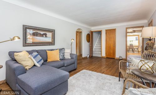 678 Iowa Ave, Saint Paul MN 55106-1015 exterior