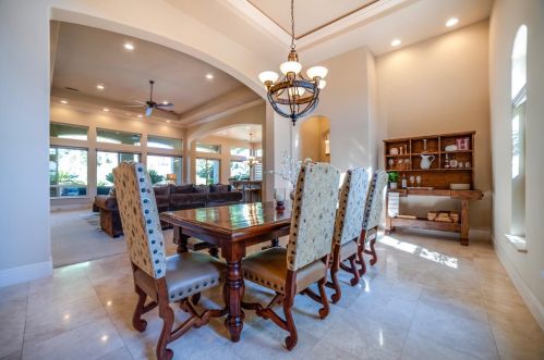 668 Glen-mady Way, Folsom CA 95630-6275 exterior