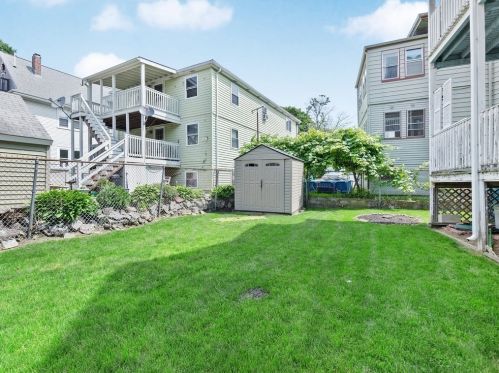 5005 Washington St, Boston MA  02132-4727 exterior