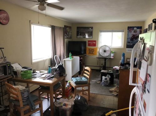 205 32nd St, Grand Rapids MI 49508-3305 exterior