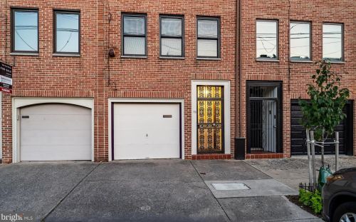 715 11th St, Philadelphia, PA 19123-1920