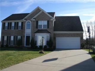 4023 Morley Dr, Aurora, OH 44202-8166