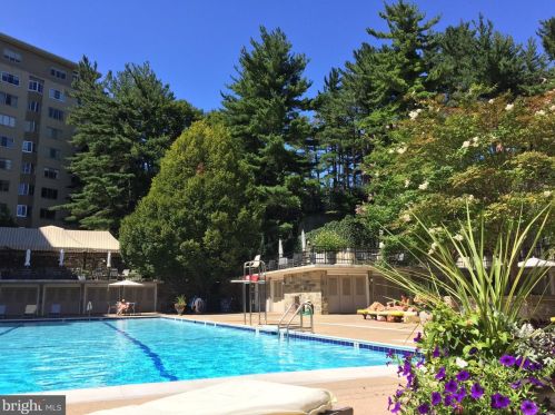 2801 New Mexico Ave, Washington DC 20007-3921 exterior