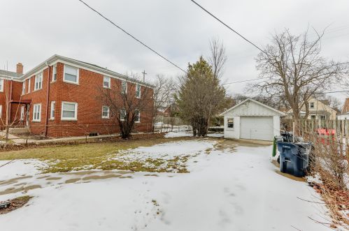 2944 76, Milwaukee WI 53219-2828 exterior