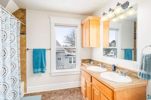 9125 Vinland St, Duluth MN 55810-1531 exterior