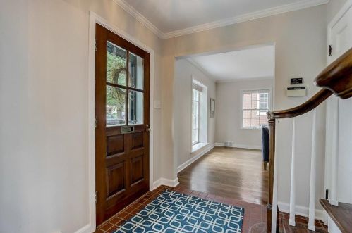 4318 Alpine Ave, Milwaukee WI  53211-1411 exterior