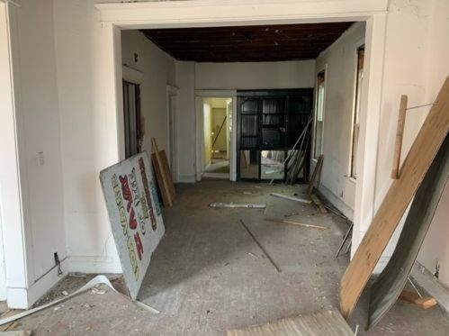 1607 Hamlin Ave, Chicago IL 60655-4013 exterior