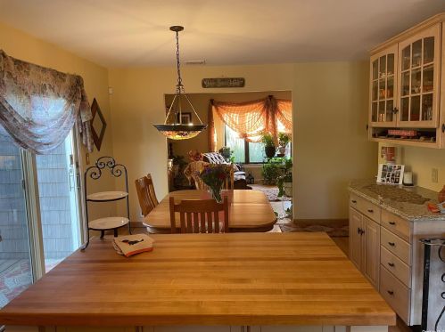 33 Laurinda Dr, Commack NY 11725-4503 exterior