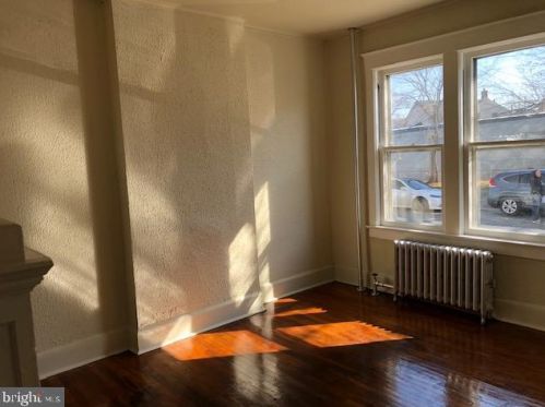 362 Rusling St, Trenton NJ 08611-1441 exterior