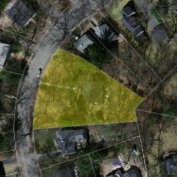 34 Wilde Rd, Newton MA  02468-1325 aerial view