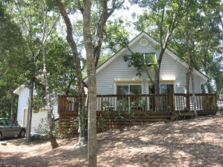 111 Juniper Rd, Fort Macon Coast Guard Base NC  28512-6723 exterior