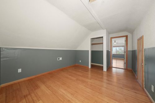 5257 Bishop St, Chicago IL 60827-5705 exterior