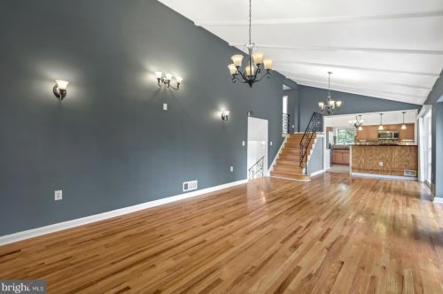 11008 Wheeler Dr, Silver Spring MD 20901-4426 exterior