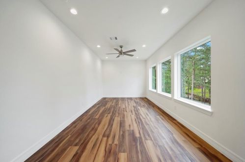 8610 Cross Country Dr, Humble TX 77346-6115 exterior