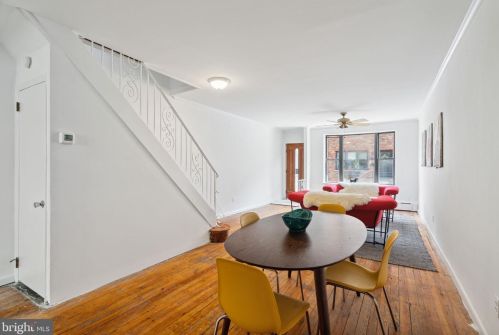 1127 Daly St, Philadelphia PA  19148-3018 exterior