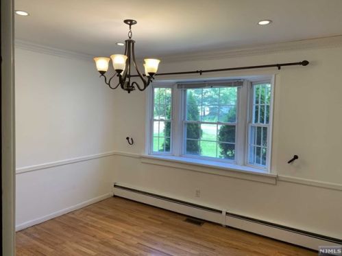 112 Knickerbocker Rd, Demarest NJ  07627-1026 exterior