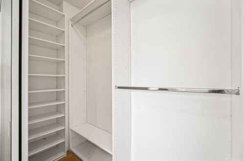 1871 Bryan Ave, Tustin CA 92780-4703 exterior