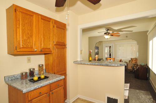 407 61, Milwaukee WI 53213-4124 exterior