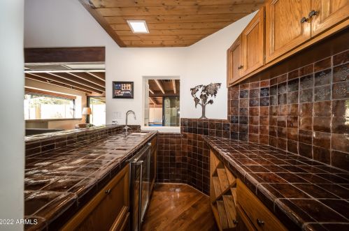 7345 2 Ave, Phoenix AZ 85023-6573 exterior