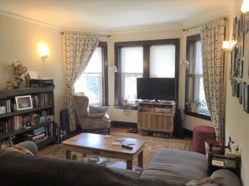 4617 Hamilton Ave, Chicago, IL 60625-1517