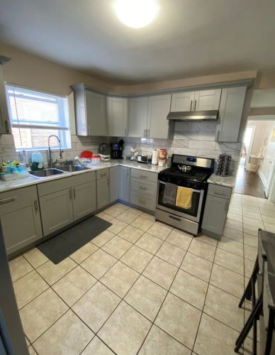 3015 Parkside Ave, Chicago IL 60639-2940 exterior